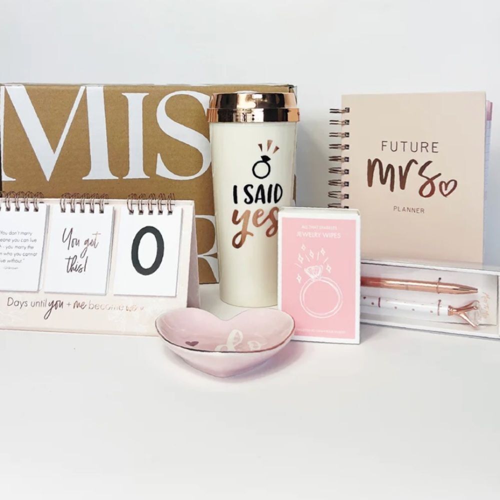Miss To Mrs Box Engaged7‎ Needed Items. NWT IN PACKAGE/BOX